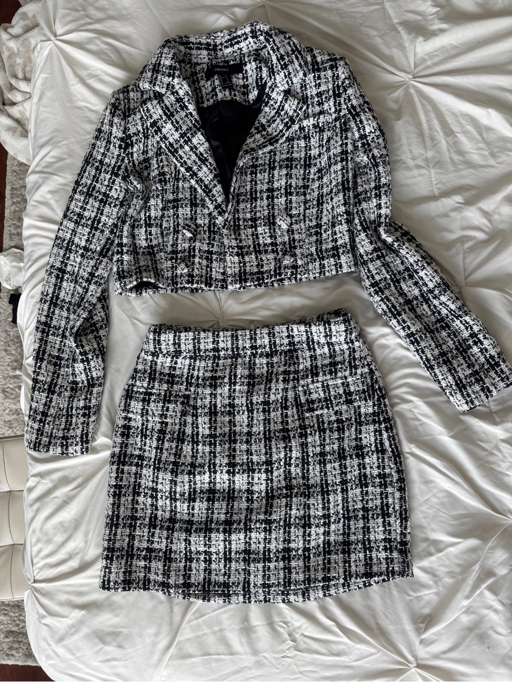 Cropped Tweed Mini Skirt in Black & White